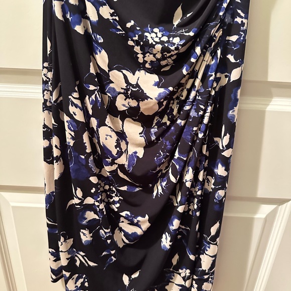EUC  Lauren by Ralf  Lauren Floral dress Wrap Sleeveless V Neck Size 2 Ruched - Picture 6 of 10
